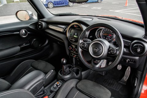 Mini Hatchback Hatchback 2.0 Cooper S Sport II 3dr 4