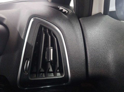 Ford B-Max 1.6 B-Max Zetec Auto 5dr 54