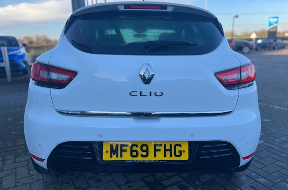 Renault Clio ICONIC 0.9 TCE 5 DOOR 11