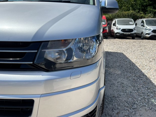 Volkswagen Transporter Crew Cab AUTO SWB L1H1 Low Roof T32 Highline Air Con NO VAT 19