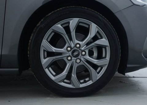 Ford Focus 1.0 Focus ST-Line MHEV Auto 5dr 14