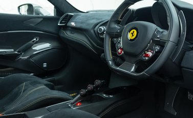 Ferrari 488 Pista 10