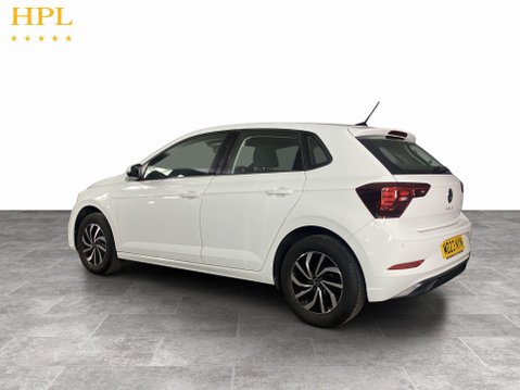 Volkswagen Polo 1.0 EVO Life Hatchback 5dr Petrol Manual Euro 6 (s/s) (80 ps) DAB Radio - R 5