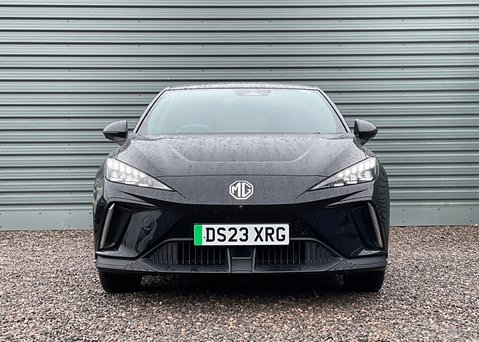 MG MG4 EV 64kWh TROPHY 6