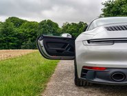 Porsche 911 Targa 4 GTS PDK 7