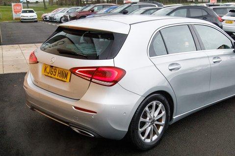 Mercedes-Benz A Class A 180 SPORT EXECUTIVE 8