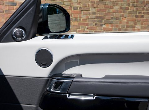 Land Rover Range Rover Sport 5.0 SVR 22
