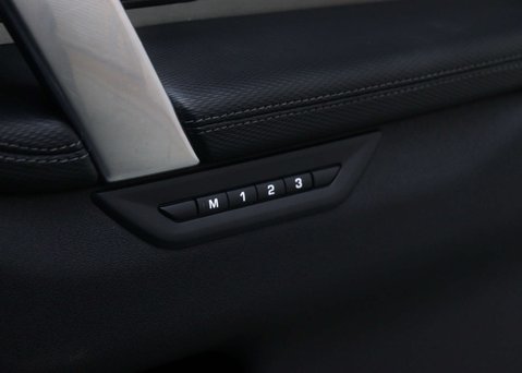 Land Rover Discovery Sport 1.5 Discovery Sport Dynamic SE PHEV A 4WD 5dr 48