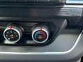 Renault Trafic 2.0 LL30 SPORT DCI 150 BHP 26