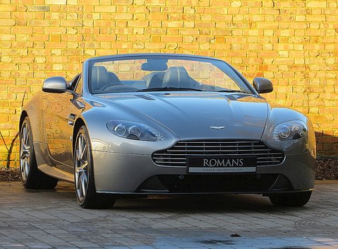 Aston Martin V8 Vantage S Roadster 1