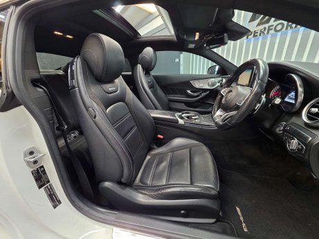 Mercedes-Benz C Class 4.0 C63 V8 BiTurbo AMG (Premium) Coupe 2dr Petrol SpdS MCT Euro 6 (s/s) (47 3