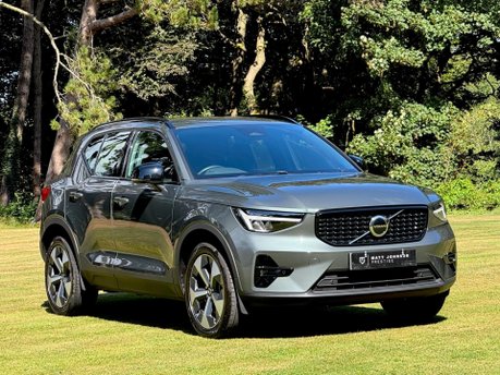 Volvo XC40 B4 PLUS