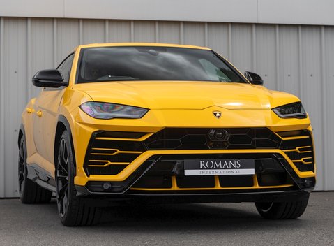 Lamborghini Urus 1
