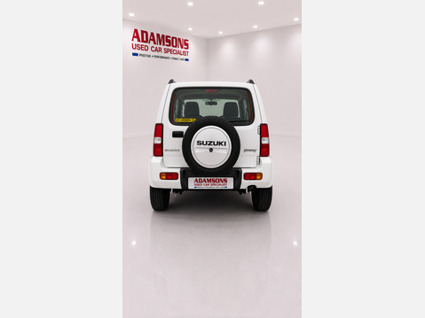 Suzuki Jimny SZ3 5