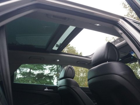 Hyundai TUCSON 2.0 CRDi Premium SE Auto 4WD Euro 6 5dr 40