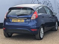 Ford Fiesta TITANIUM 9