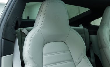 Porsche 911 Turbo S (992) 15