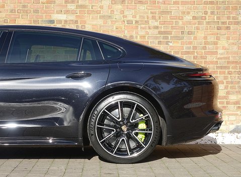 Porsche Panamera Turbo S E-Hybrid 7