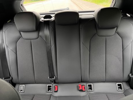 Audi A1 1.0 TFSI 30 S line Sportback S Tronic Euro 6 (s/s) 5dr 43