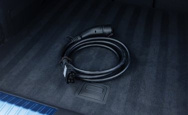 Porsche Macan GTS Electric 33