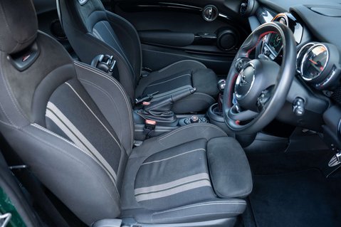 Mini Hatch 2.0 Cooper S Sport 3dr 40