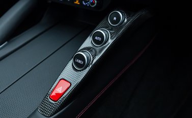 Ferrari GTC4 Lusso T 24