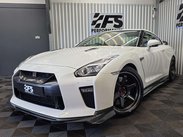 Nissan GT-R 3.8 V6 Recaro Coupe 2dr Petrol Auto 4WD Euro 6 (570 ps) 36