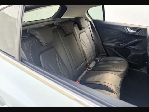 Ford Focus 1.0 Focus Vignale Auto 5dr 15