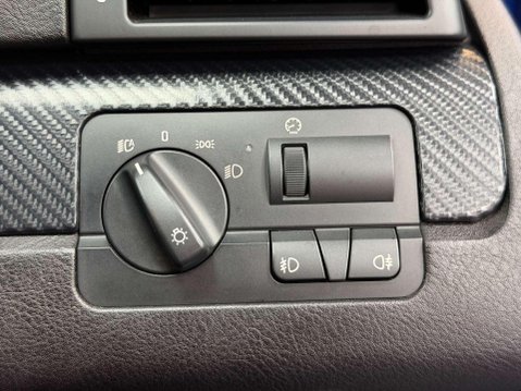 BMW M3 3.2i Coupe 2dr Petrol SMG Euro 4 (343 ps) 47