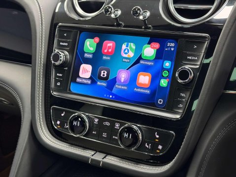 Bentley Bentayga 4.0 V8 SUV 5dr Petrol Auto 4WD Euro 6 (s/s) (550 ps) 33