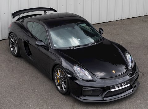 Porsche Cayman GT4 (718) 8