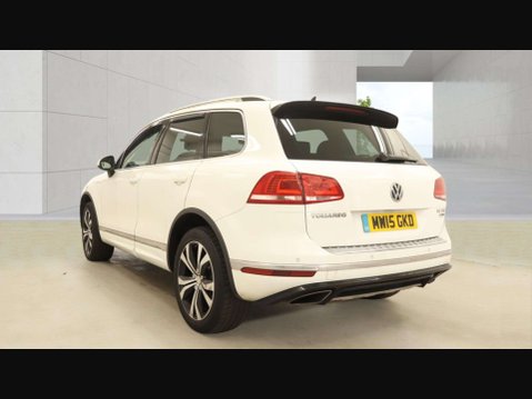 Volkswagen Touareg 3.0 Touareg V6 R-Line TDI BlueMotion Technology Auto 4WD 5dr 3