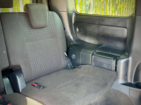 Toyota Voxy Hybrid 7 Seater 73