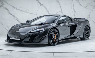 McLaren 675LT Spider MSO Carbon Series 11