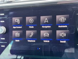 Volkswagen Tiguan 2.0 Tiguan R-Line TDI Semi-Auto 5dr 43