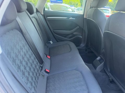 Audi A3 1.6 TDI SE Sportback S Tronic Euro 6 (s/s) 5dr 6