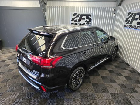Mitsubishi Outlander 2.0h 12kWh GX4h SUV 5dr Petrol Plug-in Hybrid CVT 4WD Euro 6 (s/s) (200 ps) 13