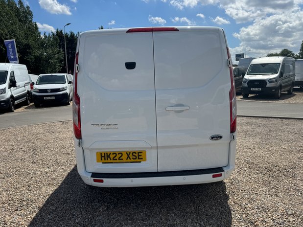 Ford Transit Custom SWB L1H1 [SOLD SM] Low Roof Limited 280 Air Con Alloys Sensors EURO 6 7