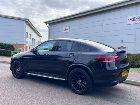 Mercedes-Benz GLC 2.0 GLC300d AMG Line (Premium) Coupe G-Tronic+ 4MATIC Euro 6 (s/s) 5dr 70