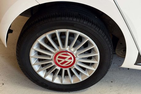 Volkswagen Up 1.0 High up! Hatchback 5dr Petrol ASG Euro 6 (75 ps) 14