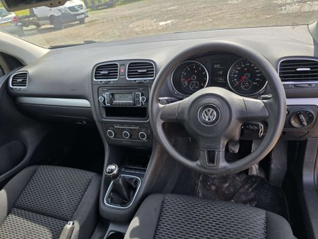 Volkswagen Golf 1.6 FSI S Hatchback 5dr Petrol Manual Euro 5 (102 ps) 16