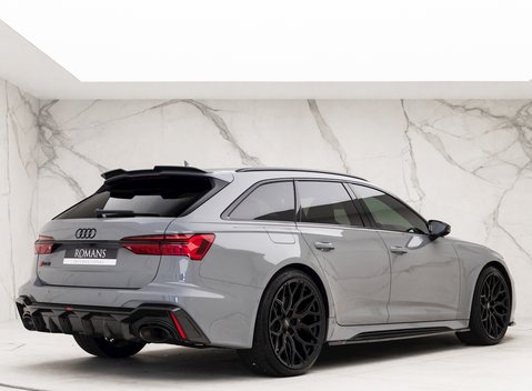 Audi RS6 Avant Carbon Black Urban 7
