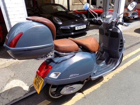 Piaggio Vespa GTV 125 2