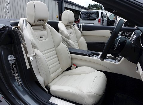 Mercedes-Benz SL Class SL63 AMG 13