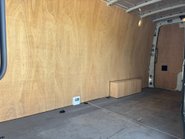 Mercedes-Benz Sprinter 315 Cdi Progressive Glass Frail Van 10