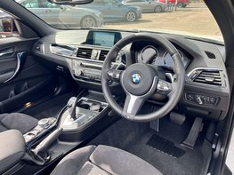 BMW 2 Series 2.0 220i M Sport Auto 2dr 22