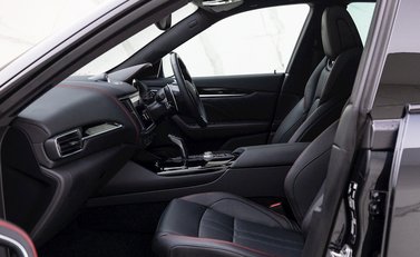 Maserati Levante GranSport Sportivo X Special Edition 14