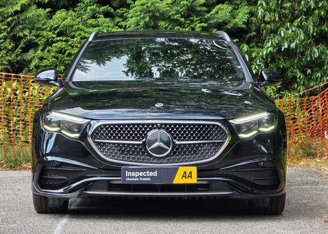 Mercedes-Benz E Class 2.0 E 300 AMG LINE Advanced E Auto 5dr 18