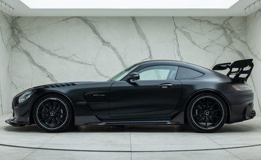 Mercedes-Benz Amg GT BLACK SERIES 5