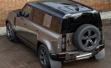 Land Rover Defender 110 X P400 9